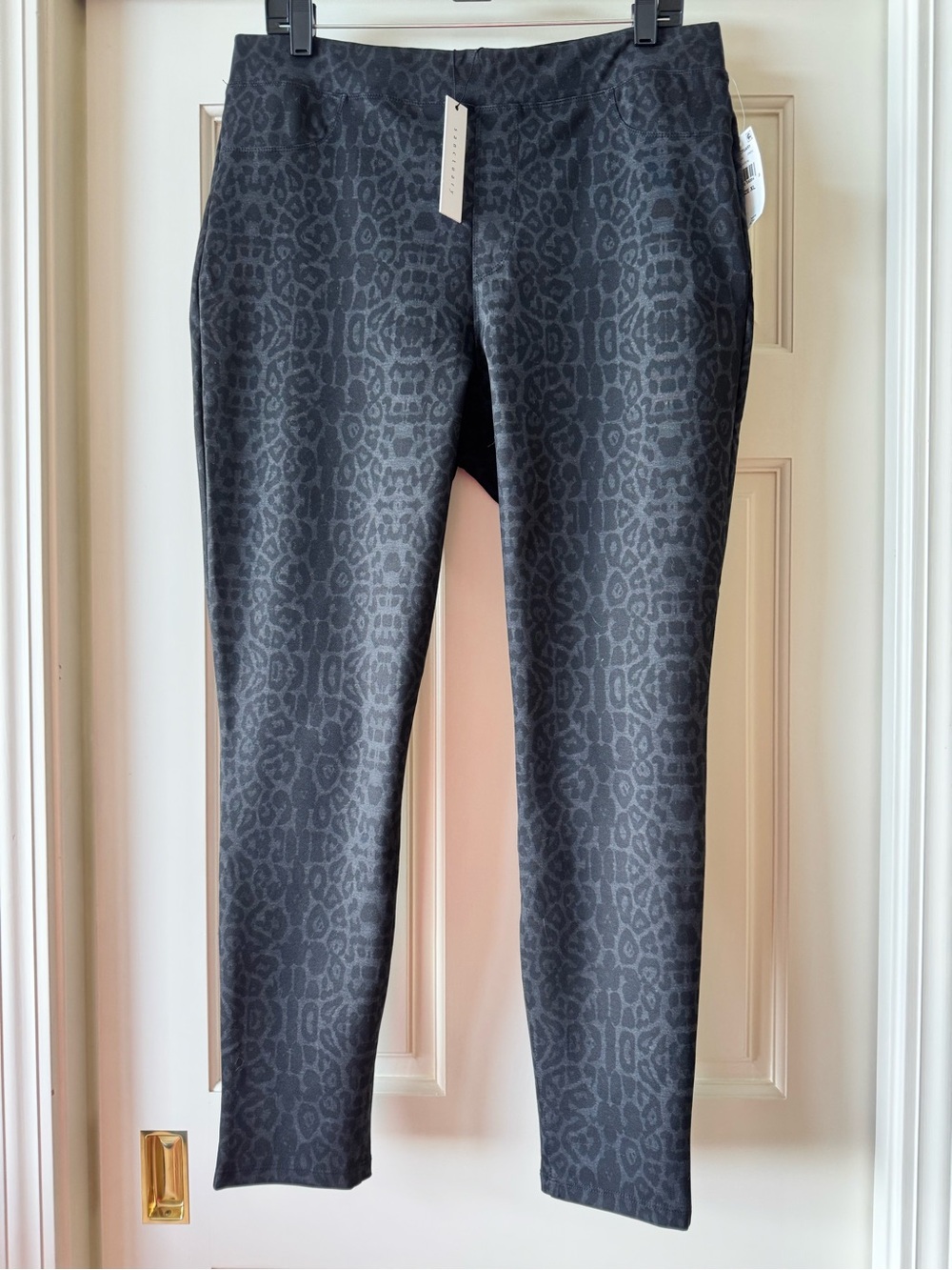 Women's Black Leopard-Print Ponte Pants